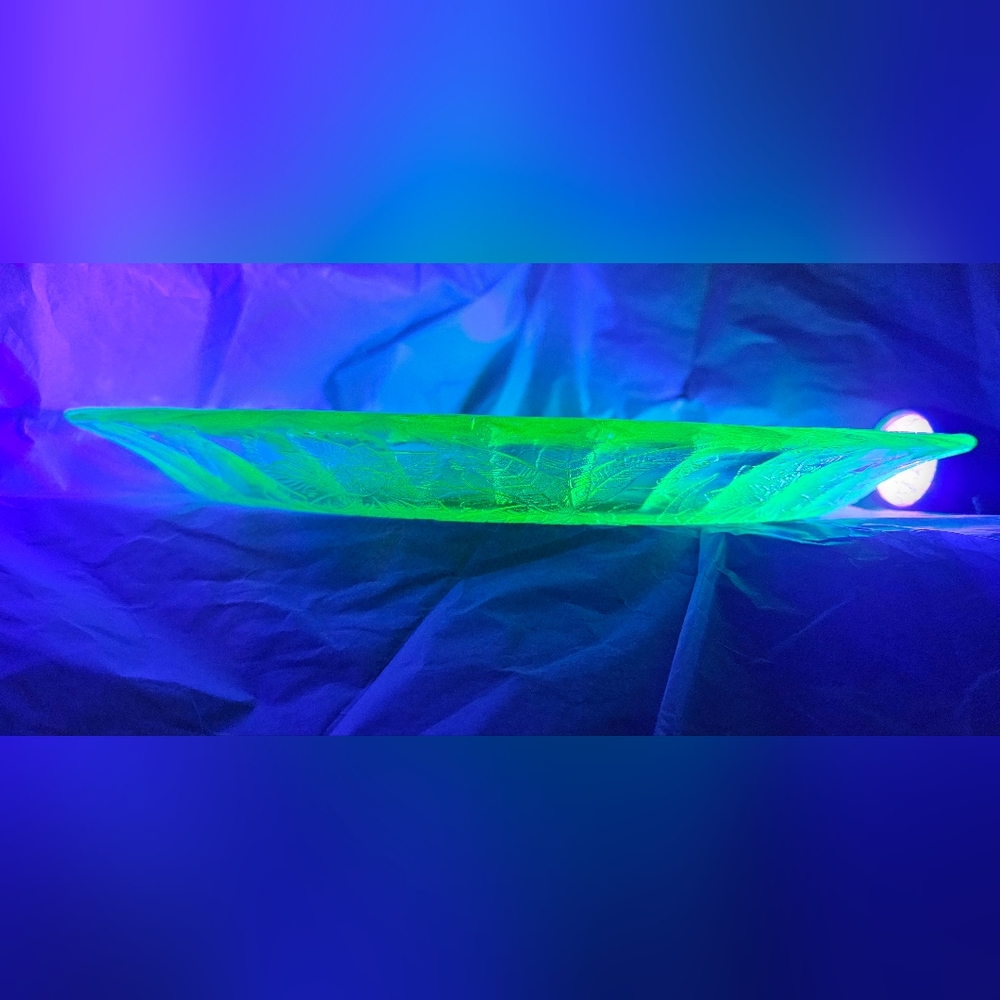 Jeanette Depression Glass Holiday Platter